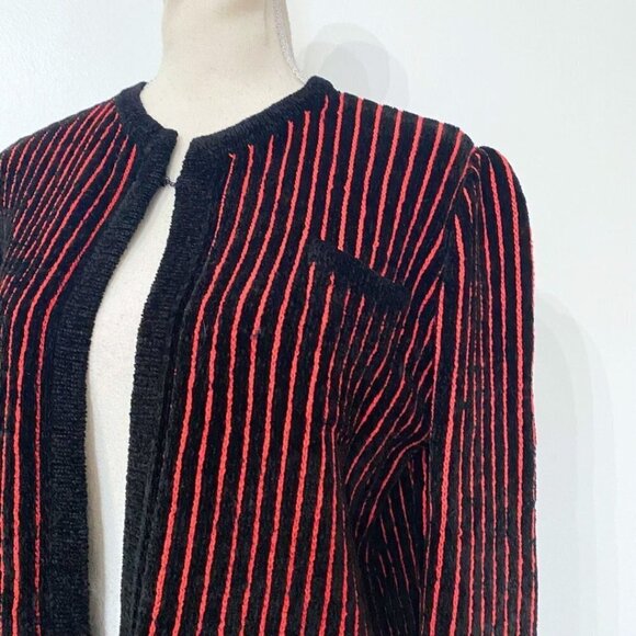 ST JOHN BY MARIE GRAY BLACK RED STRIPED CHENILLE KNIT CARDIGAN - Picture 5 of 9
